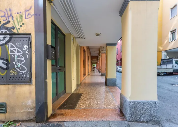 شقة Guesthost - Mini Loft San Carlo A 5 Min Da Mambo